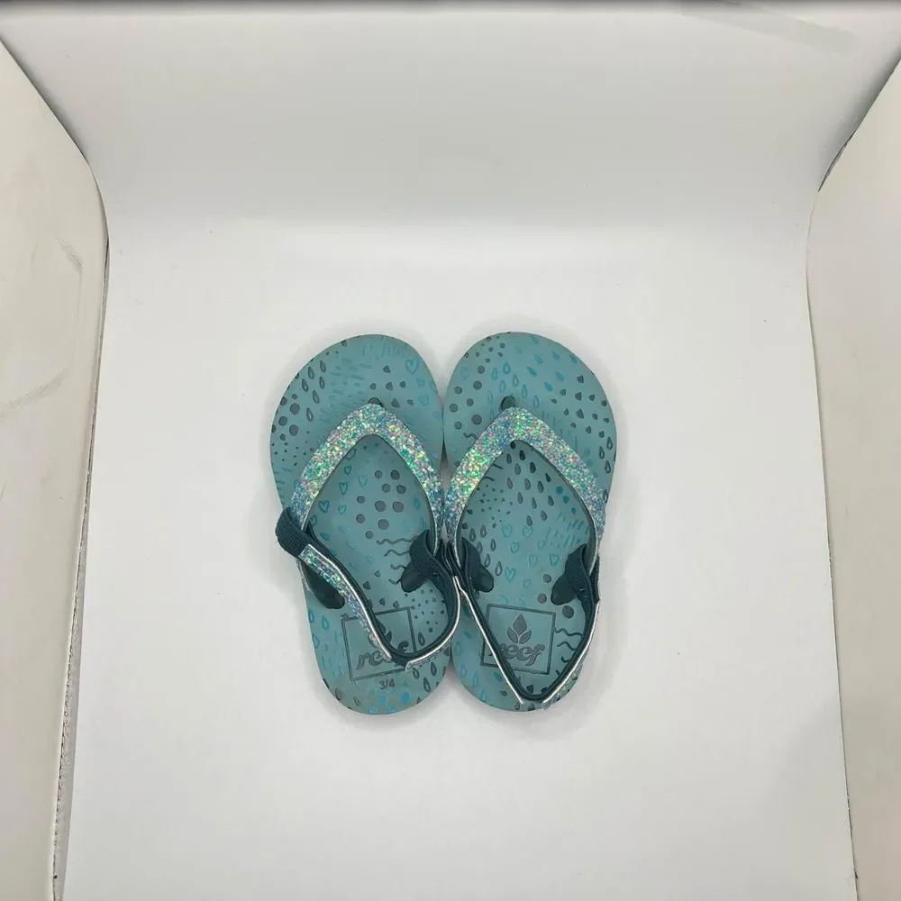 Toddler Reef Sandals Size 3/4